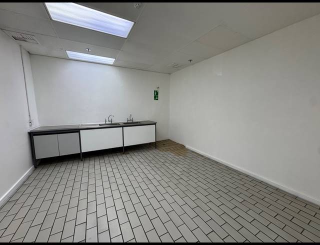 19,162M² WAREHOUSE FOR SALE IN INDUSTRIA WEST